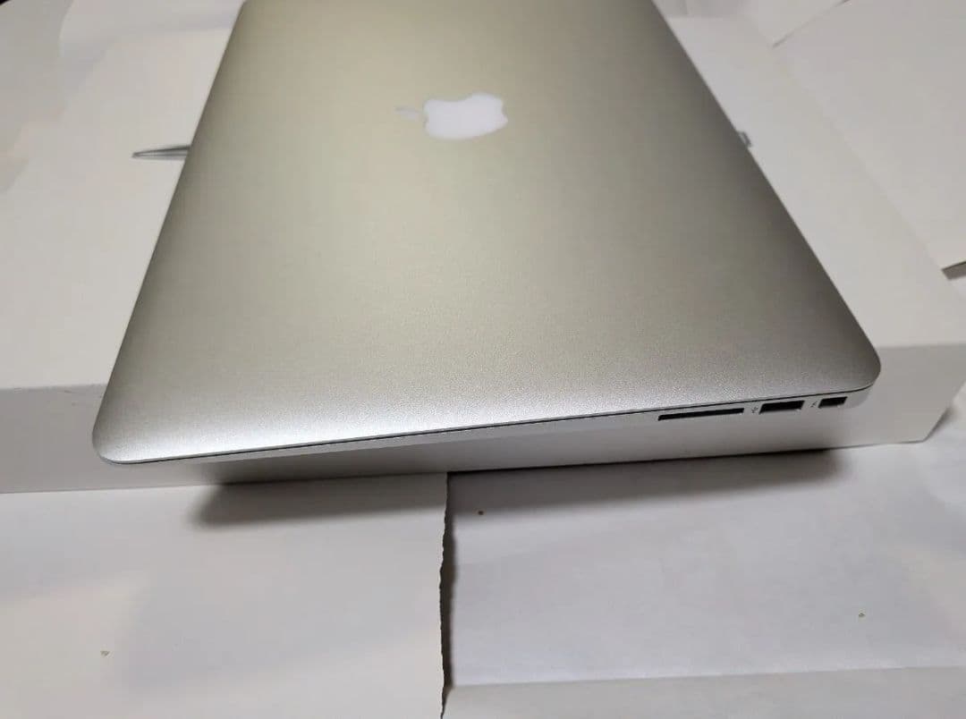 MacBook Air 13inch 1.8GHz Core i5 仮想マシン