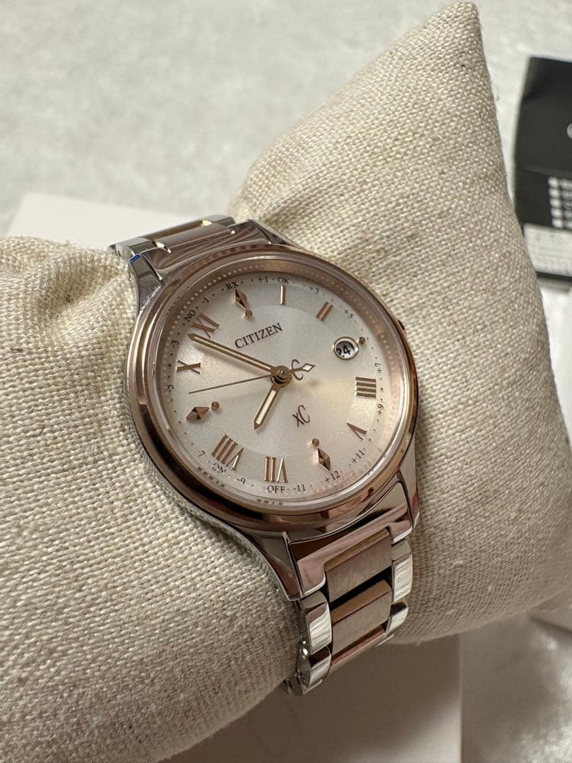 シチズン クロスシー 電波時計 サクラピンク CITIZEN xC