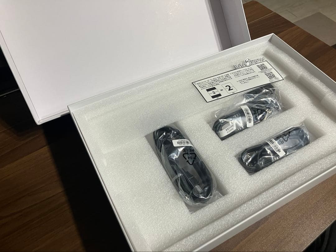 InnoView デュアルスクリーン モバイルモニター 15.6インチ x 2