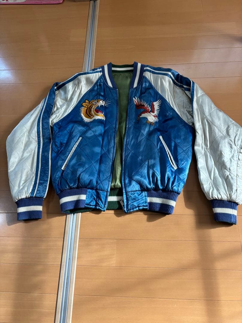 虎刺繍スカジャン