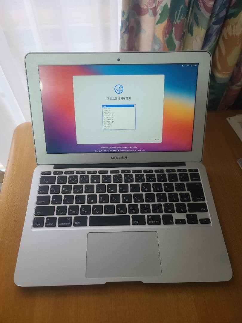 MacBook Air 11インチ（Mid 2013） シルバー 初期化済み