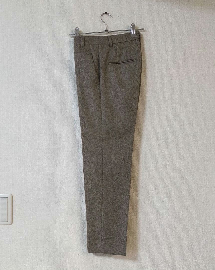 美品　23区　小さいサイズ30　ウォッシャブル　ノーカラーパンツスーツ