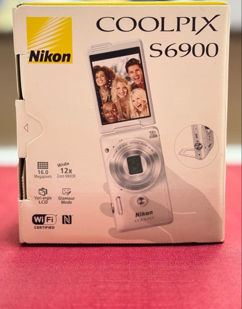 希少 廃盤 新品未使用 COOLPIX S6900 NIKON NIKON