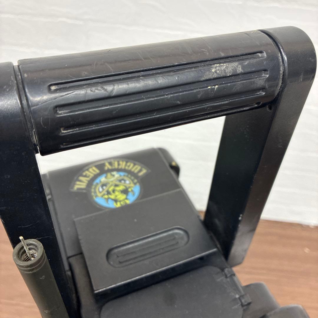 マキタ 充電式ラジオMR103 黒 アダプタ(新品)付き 動作問題なし 傷多め