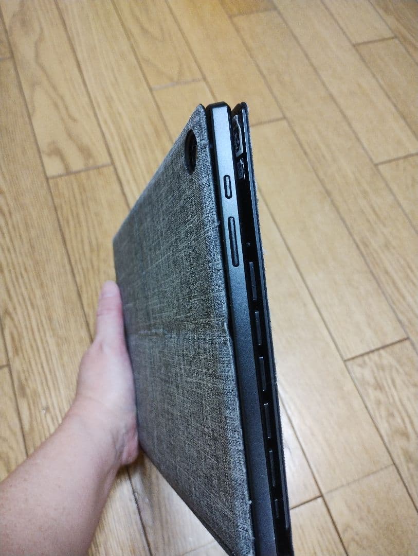 ASUS Chromebook 電源アダプター、取扱説明書、箱付き