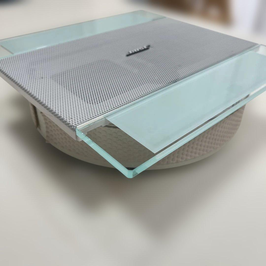 【美品】BOSE 薄型壁掛けスピーカー 230SQ ボーズ ウォールスピーカー