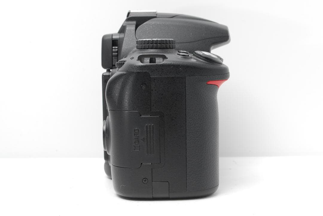 【バリアングル液晶搭載のエントリーモデル】Nikon D5000　スマホ転送