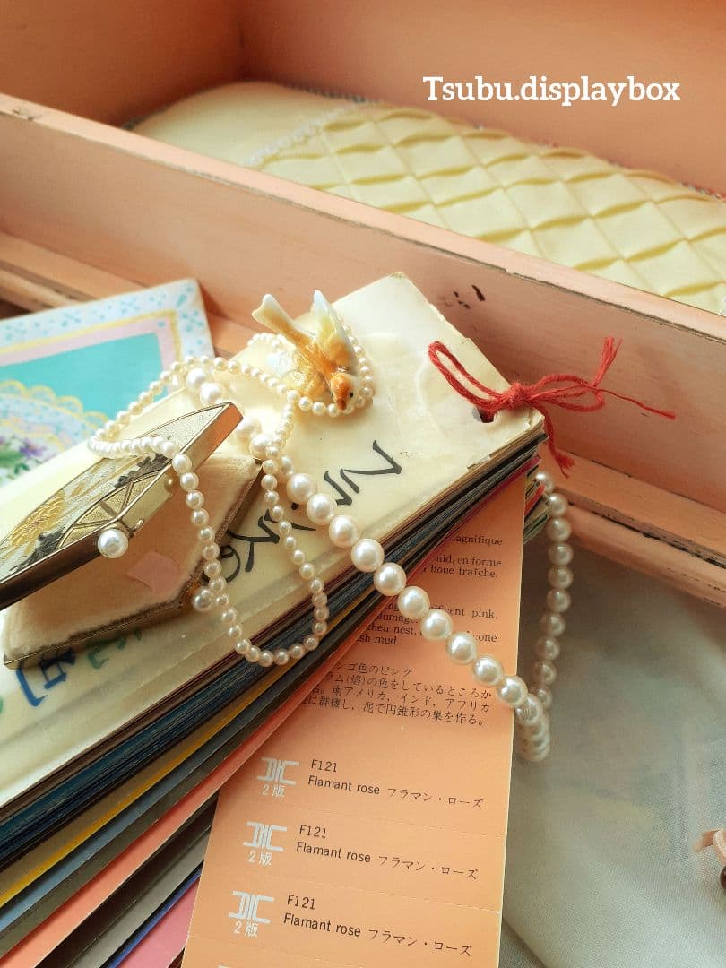 アンティーク・ヴィンテージ調　シャビー　ディスプレイボックス　置き型