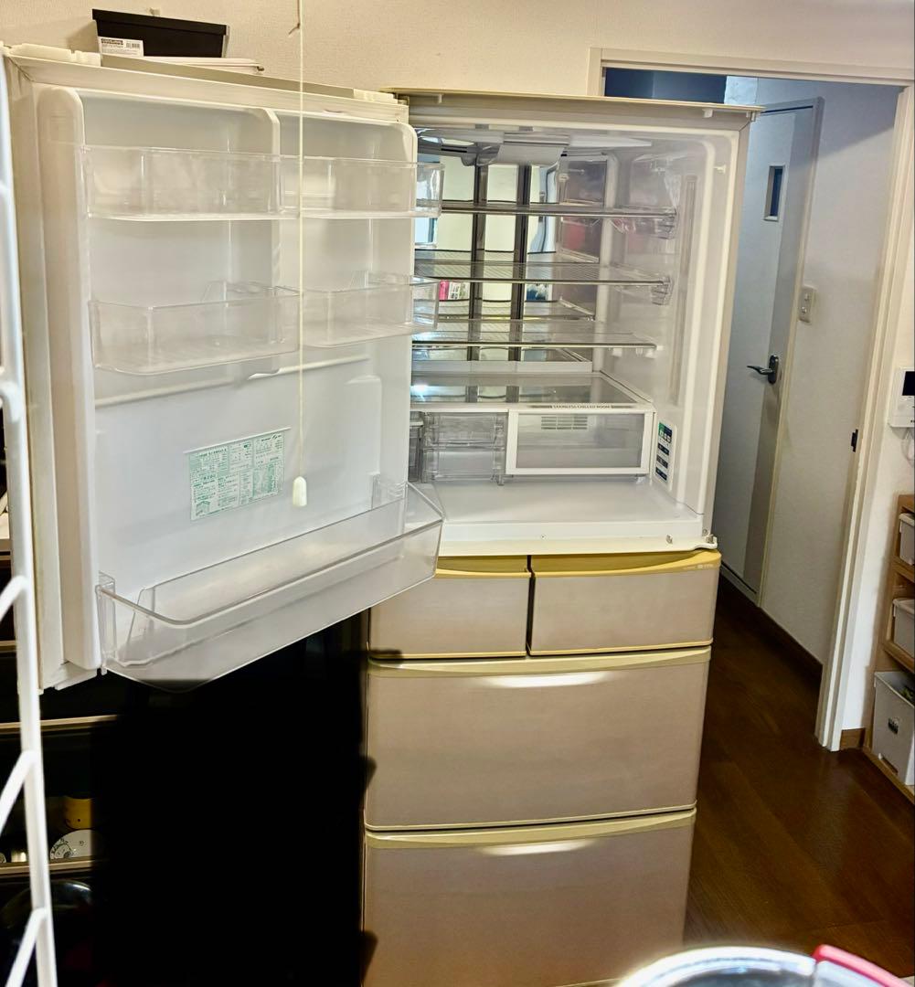 Ainさま専用 両開き　冷蔵庫　440L sj-xw44s