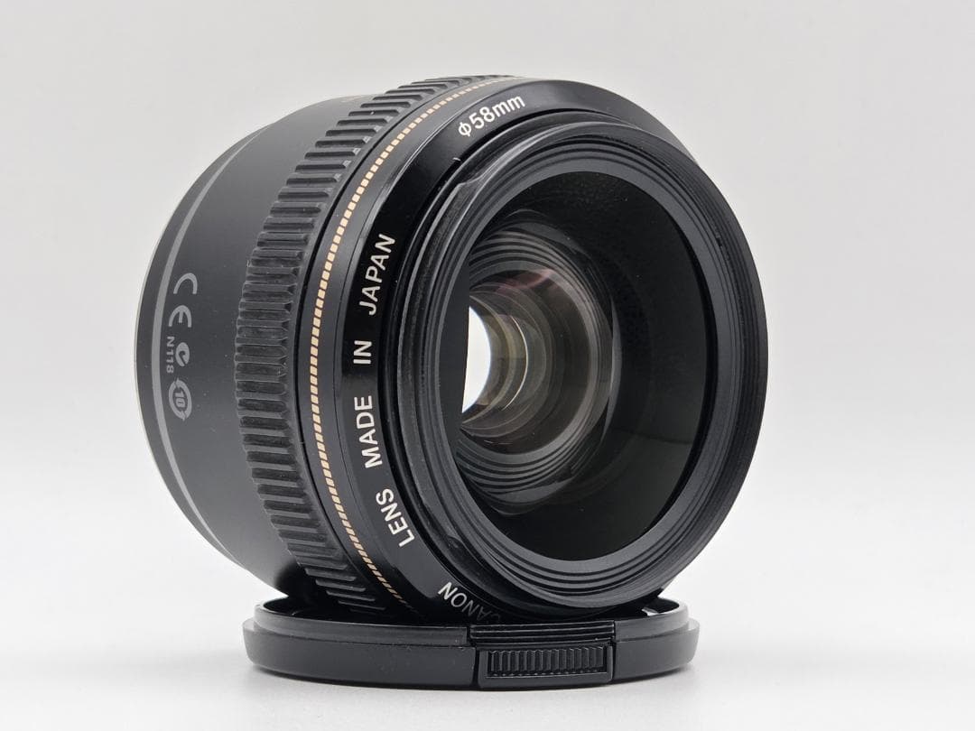 キャノン　Canon EF 28mm F1.8 USM