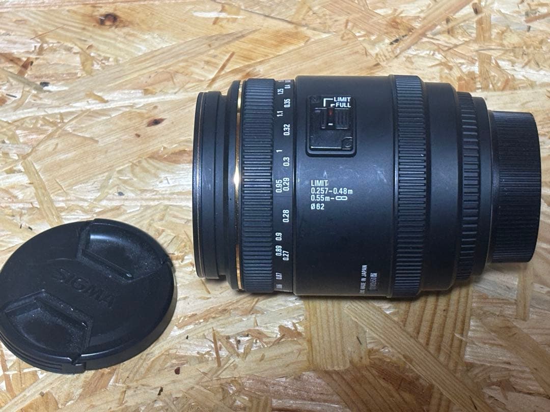SIGMA 70mm F2.8 EX DG ニコン用　カミソリマクロ