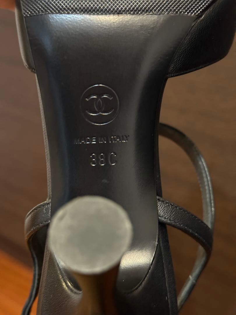 CHANEL ブラックサンダル カメリア