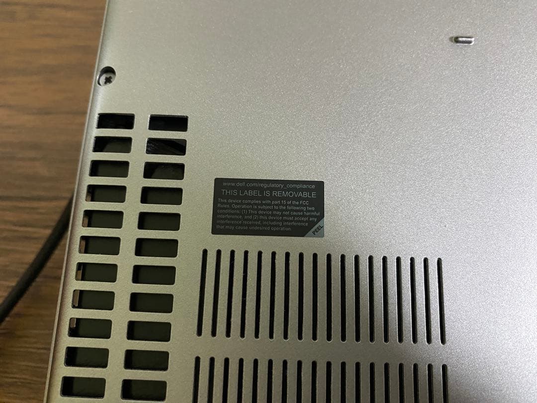 DELL 15.6インチ ノートPC シルバー COREi7