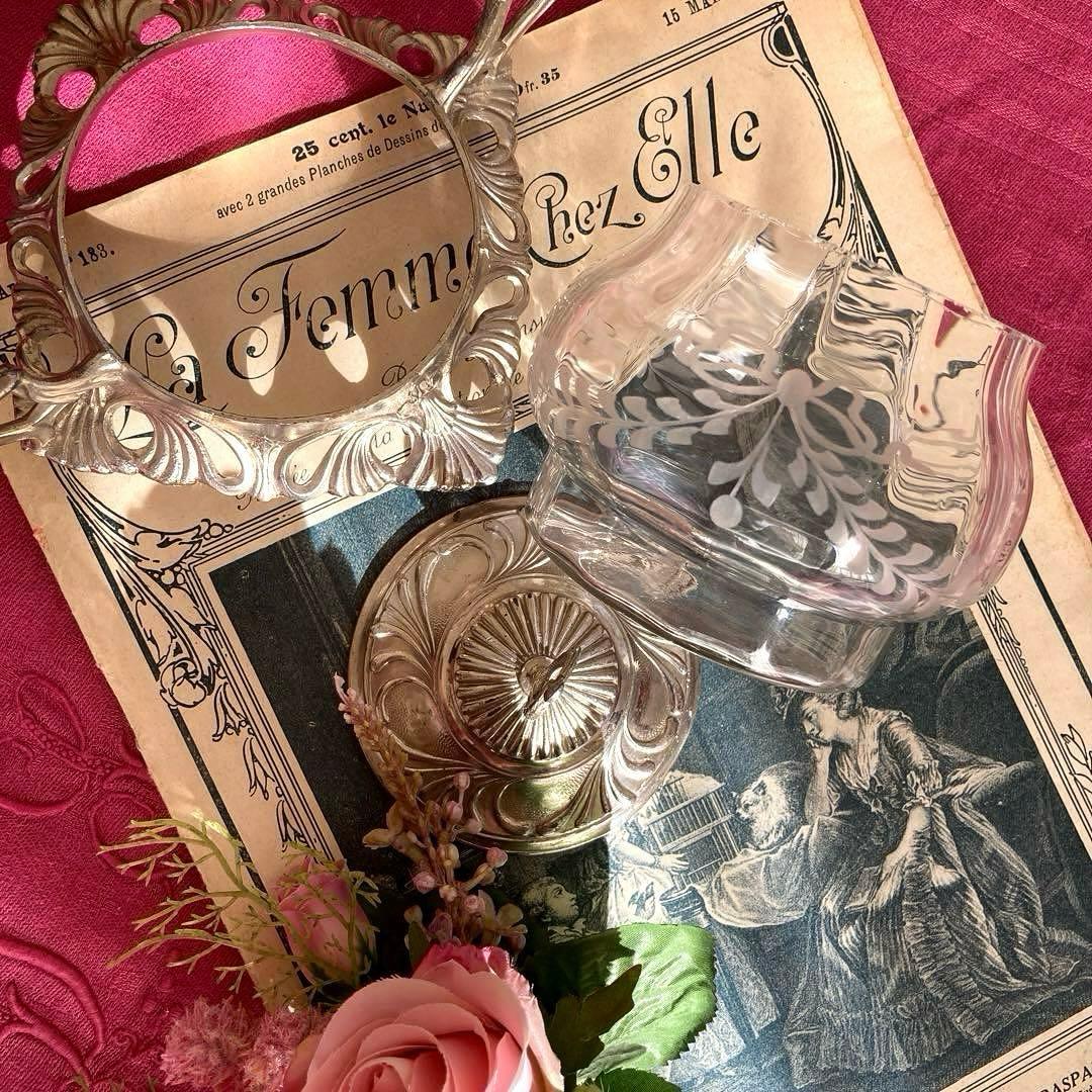 ♪フランスアンティーク リボンのガラスポットシュガーポットボンボニエール小物入れ