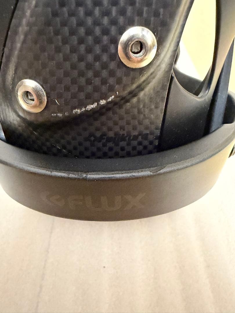 FLUX XV LTD（F7XVML）カーボンハイバック バインディング 傷あり
