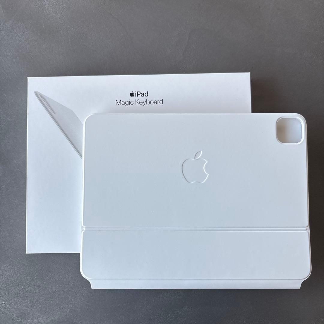iPad Magic Keyboard ホワイト