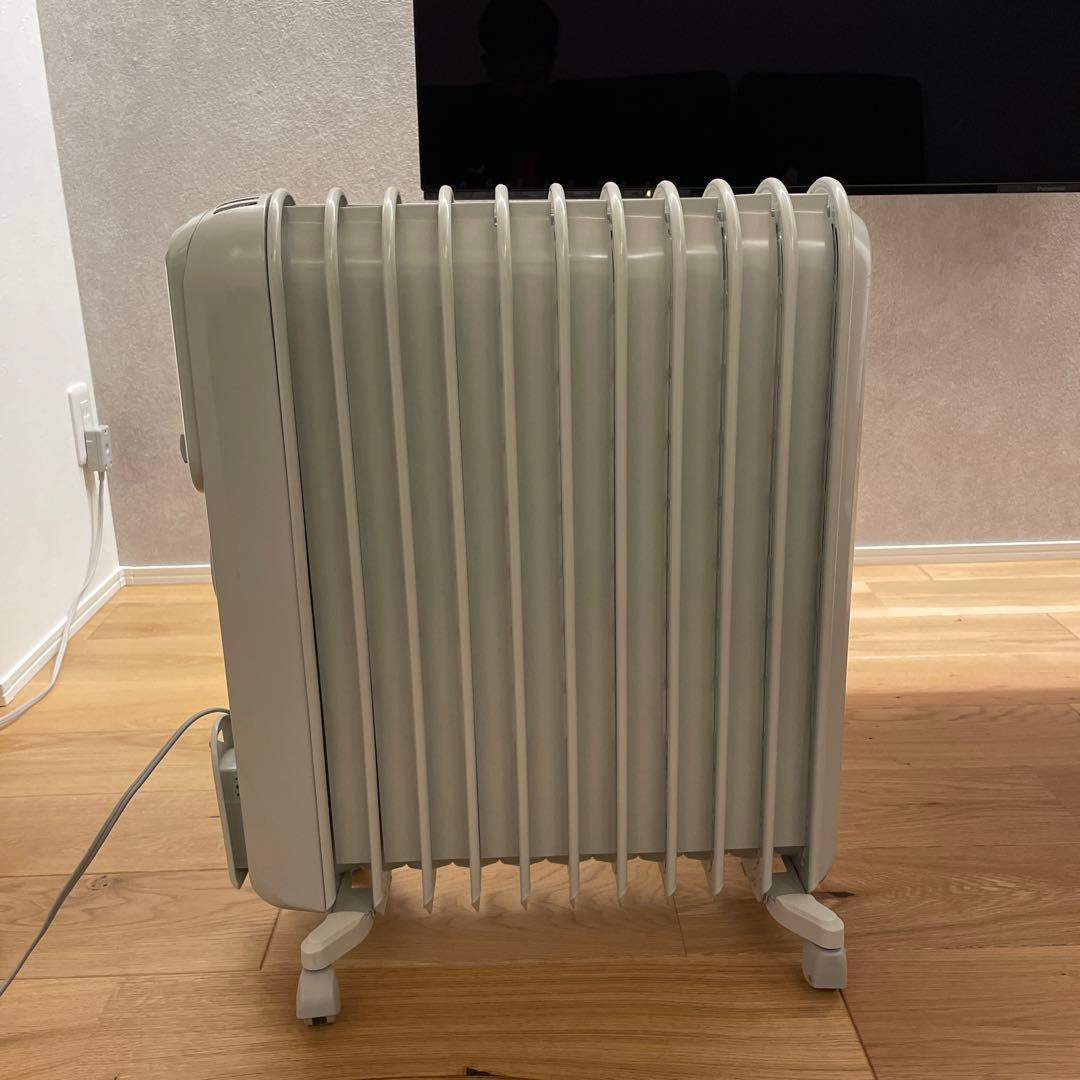 【限定SALE】デロンギ　ヴェント　オイルヒーター