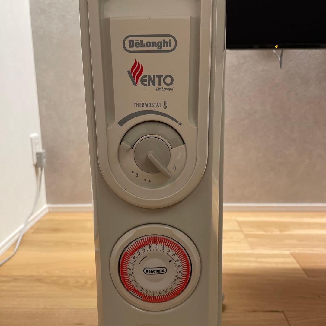 【限定SALE】デロンギ　ヴェント　オイルヒーター