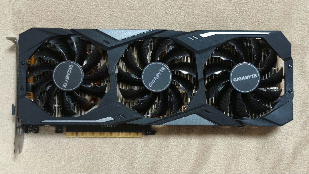 GIGABYTE GeForce RTX2070 Super（箱等あり）
