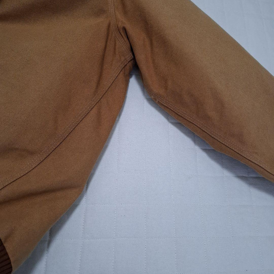 Carhartt フード付きブラウンアクティブジャケットダック地 J140