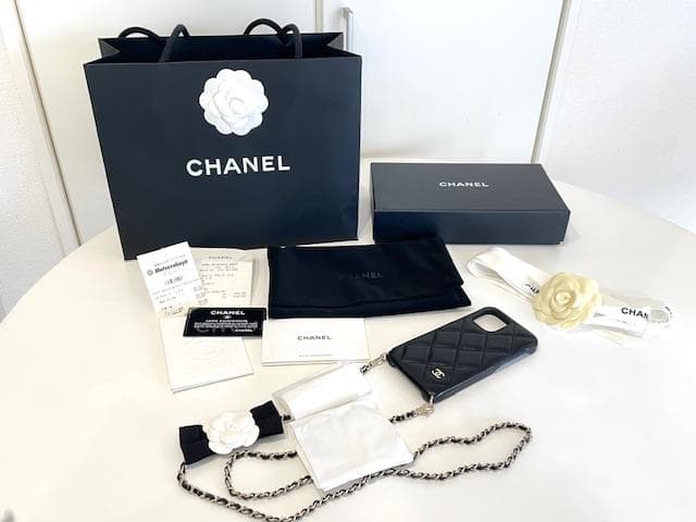 新品　CHANEL シャネル　マトラッセ スマホケース iPhone12pro