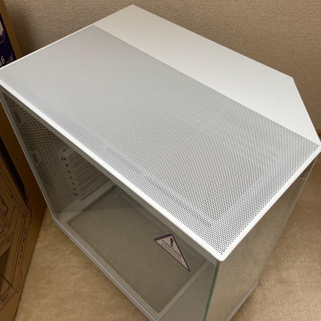 【美品】NZXT H6 Flow CC-H61FW-01 （ホワイト）