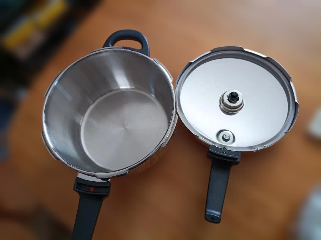 Fissler ステンレス圧力鍋 大容量（未使用品）