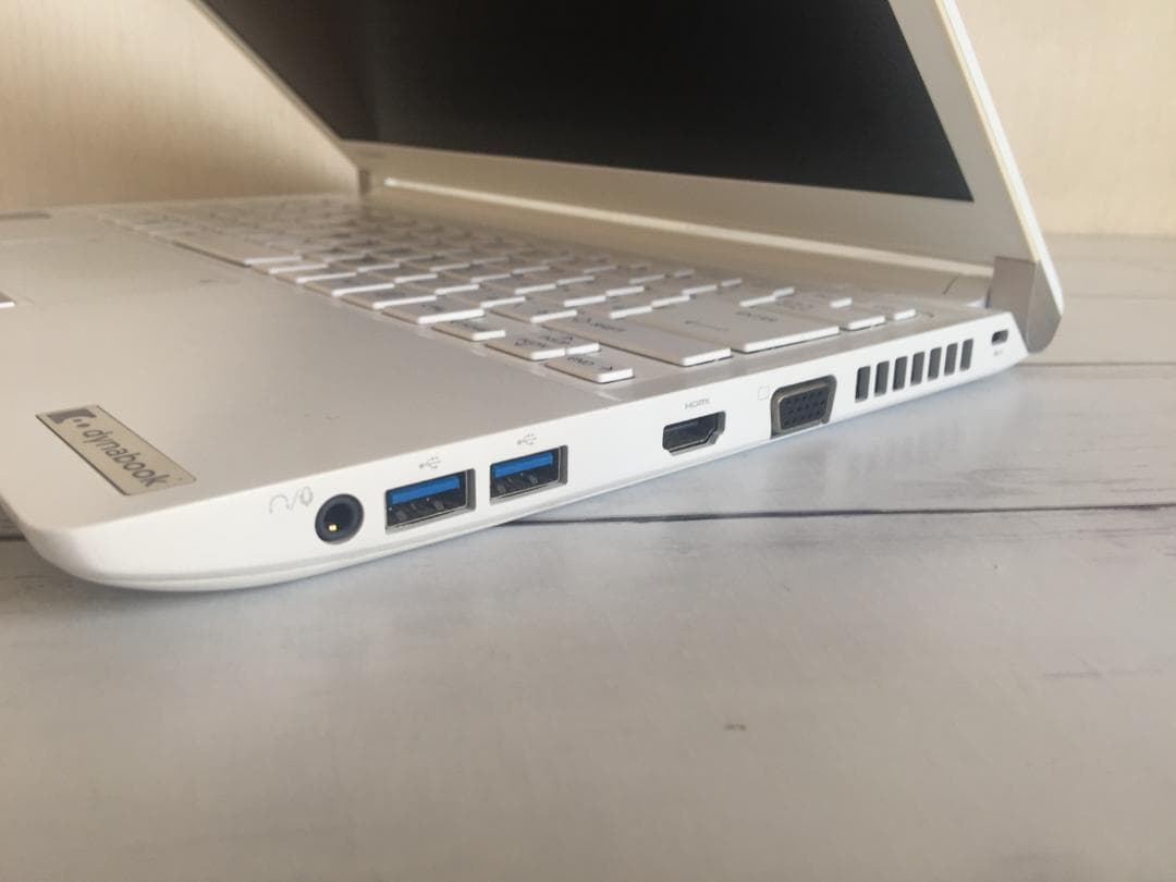 【ミッキー】東芝 dynabook RX73/FWQ 13.3型高解像