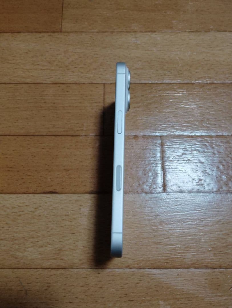 最終値下げiPhone16 128GBSIMフリー