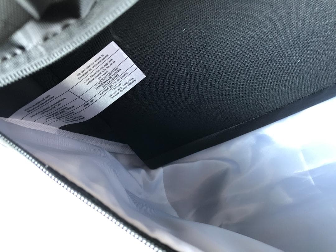 バッグ ARC'TERYX GRANVILLE 10 COURIER BAG