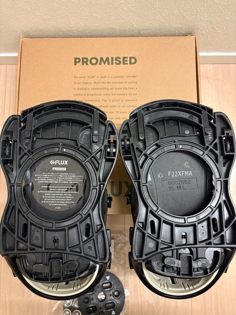 Flux XF 21-22モデル　Mサイズ