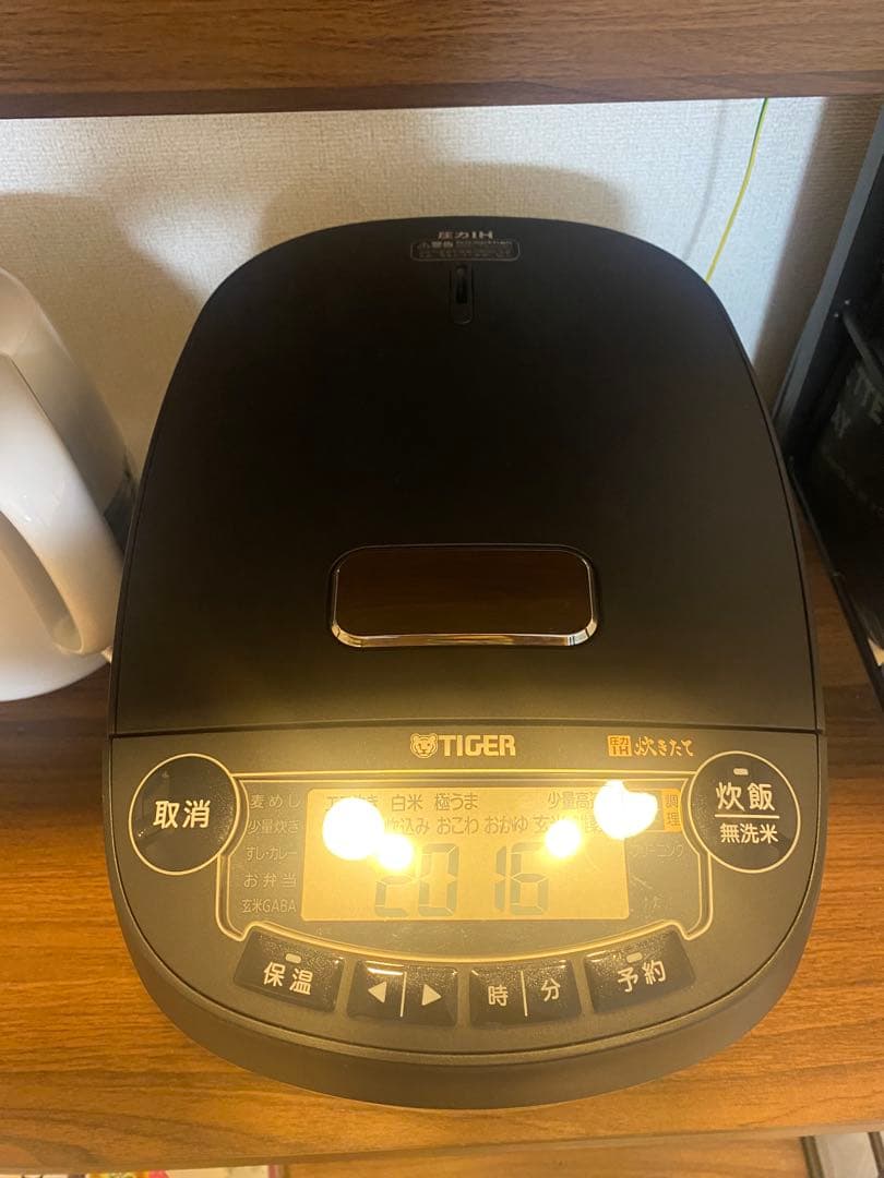 炊飯器 タイガー JPV-S100 5.5合（2024年製・美品）