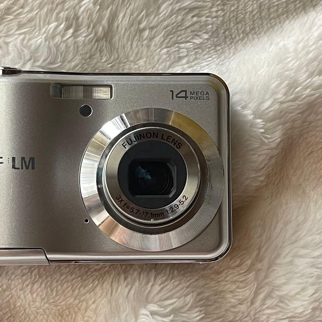 デジタルカメラ FUJIFILM Finepix AV230