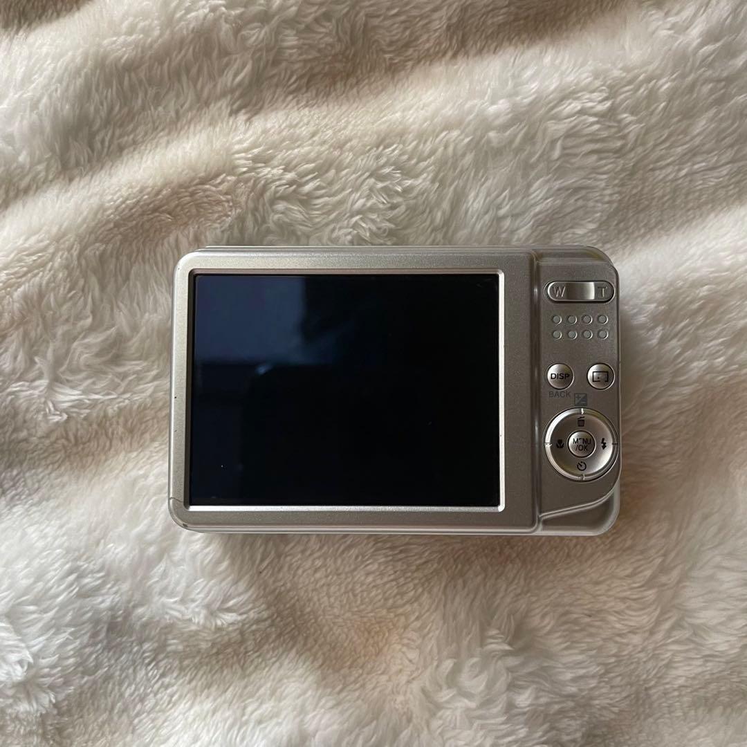 デジタルカメラ FUJIFILM Finepix AV230