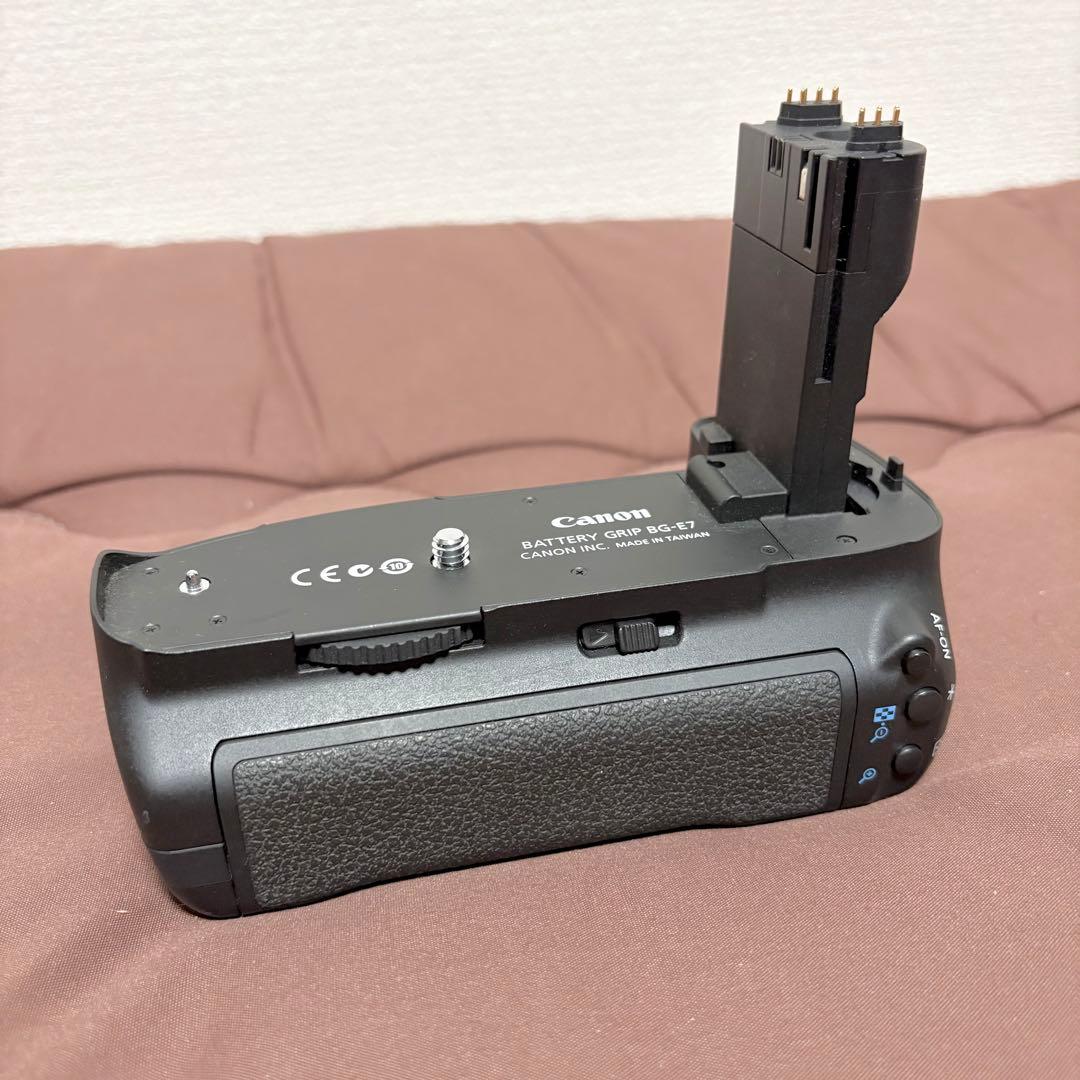 Canon EOS 7D★ボディ★BG-E7付★動作良好★デジタル一眼レフカメラ