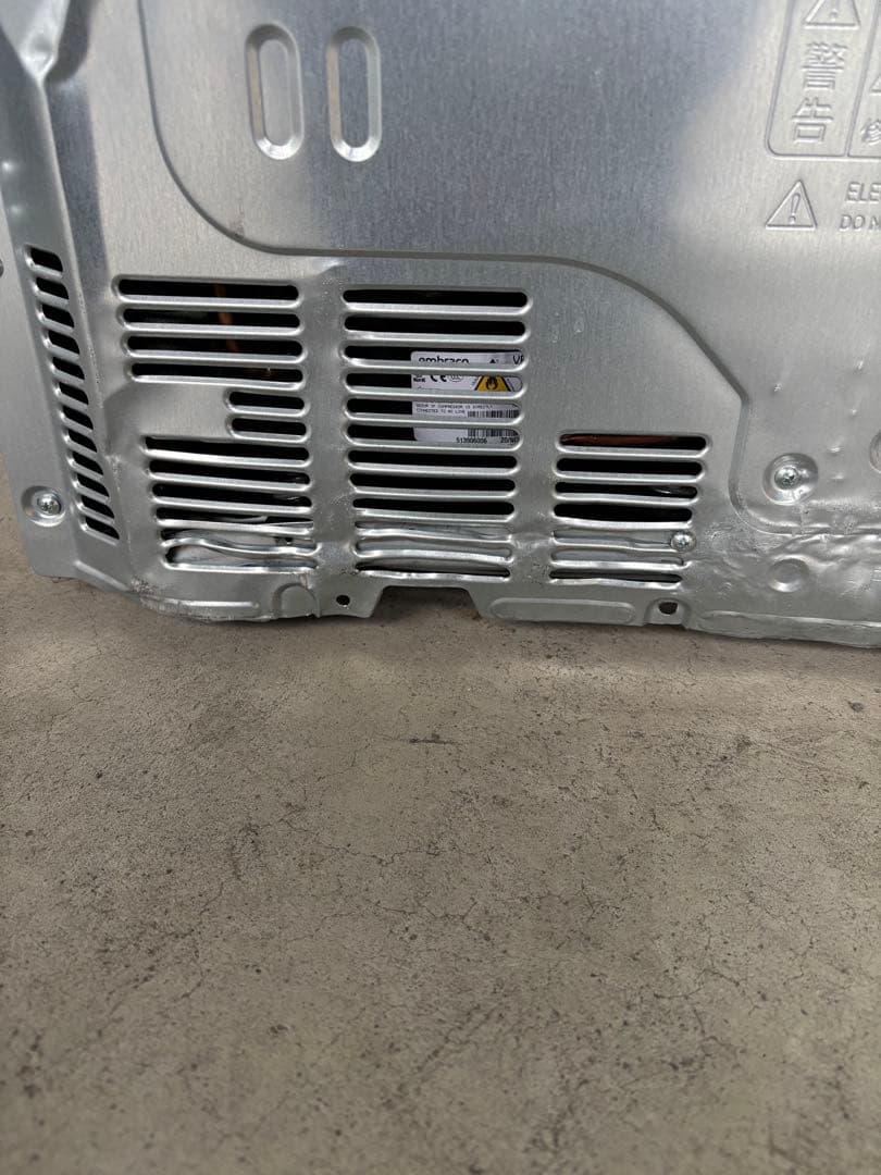 M*e様 シャープ冷凍冷蔵庫 両開き 4段棚