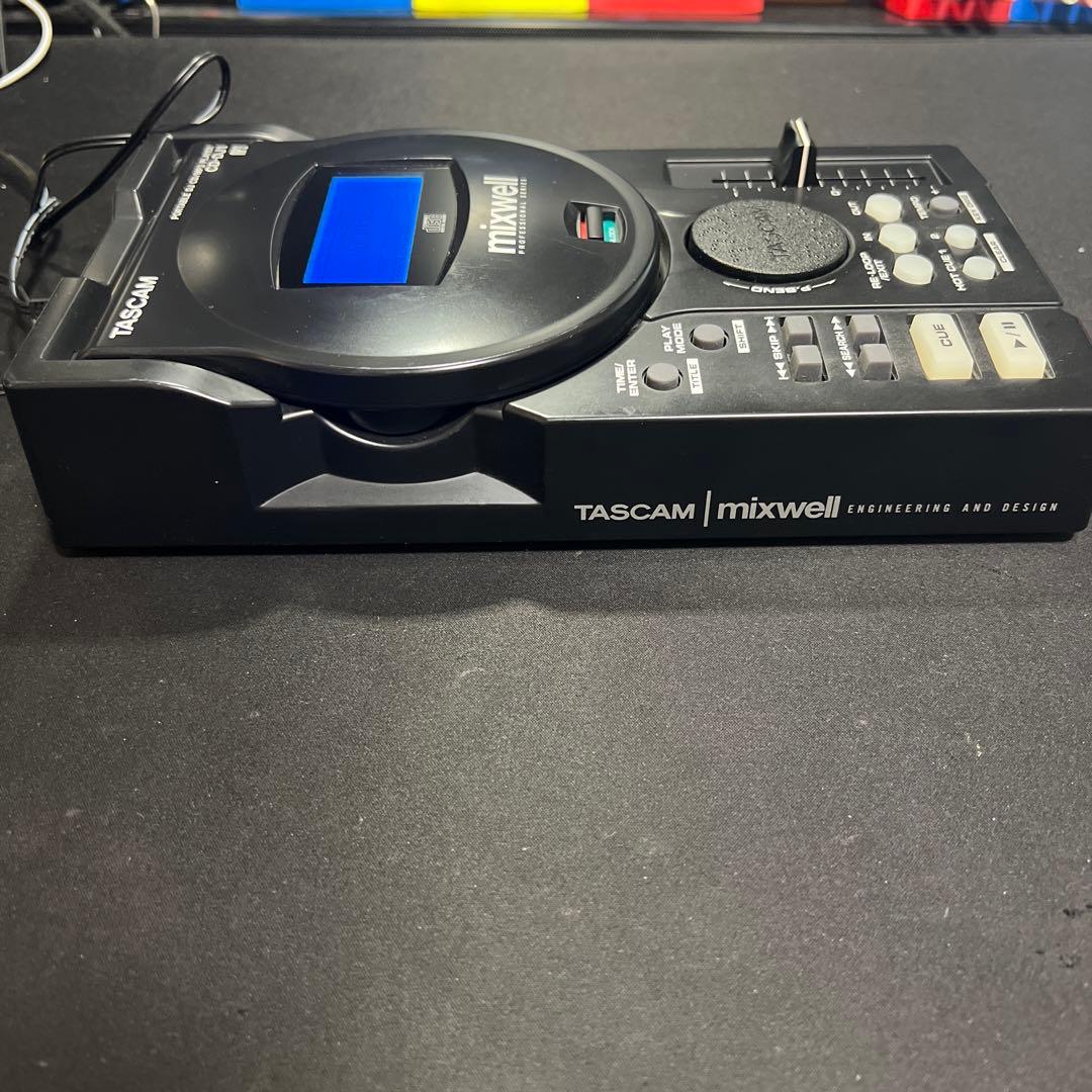 TASCAM CD-DJ1 CD/MP3プレーヤ- TT-M1　２台セット