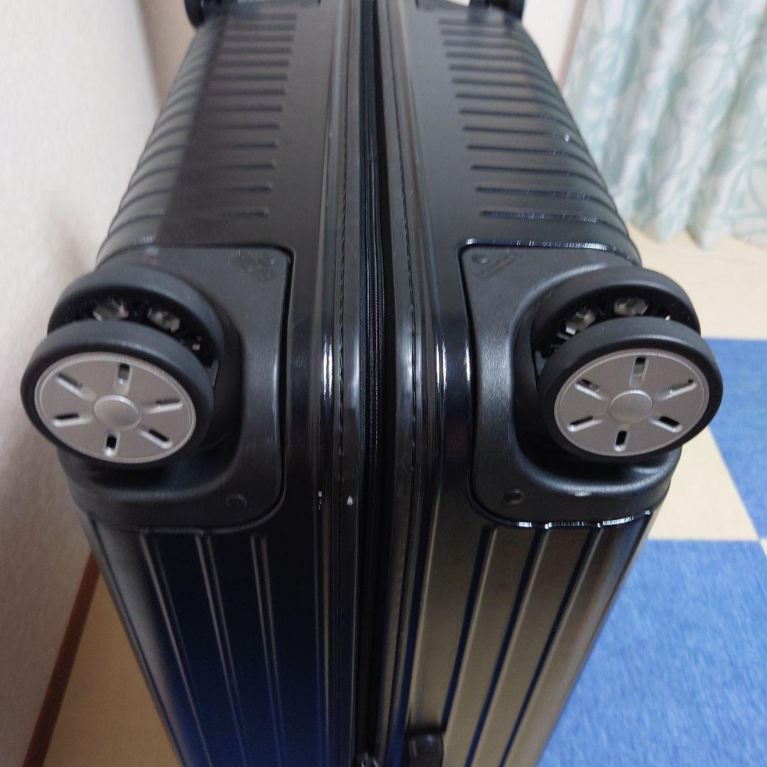 リモワ　RIMOWA スーツケース　サルサ　4輪　黒　　Ｌサイズ　(凹み有り)