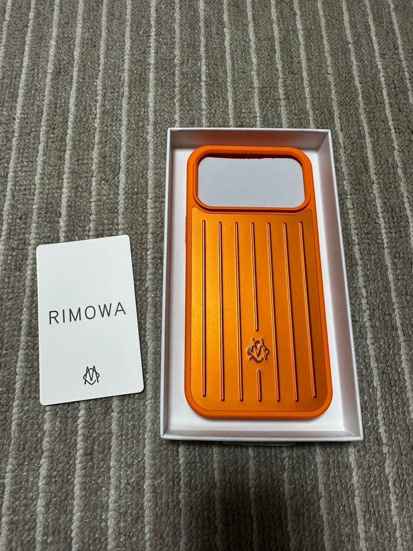 新品 未使用 RIMOWA リモワ iPhone17proMaxケース オレンジ