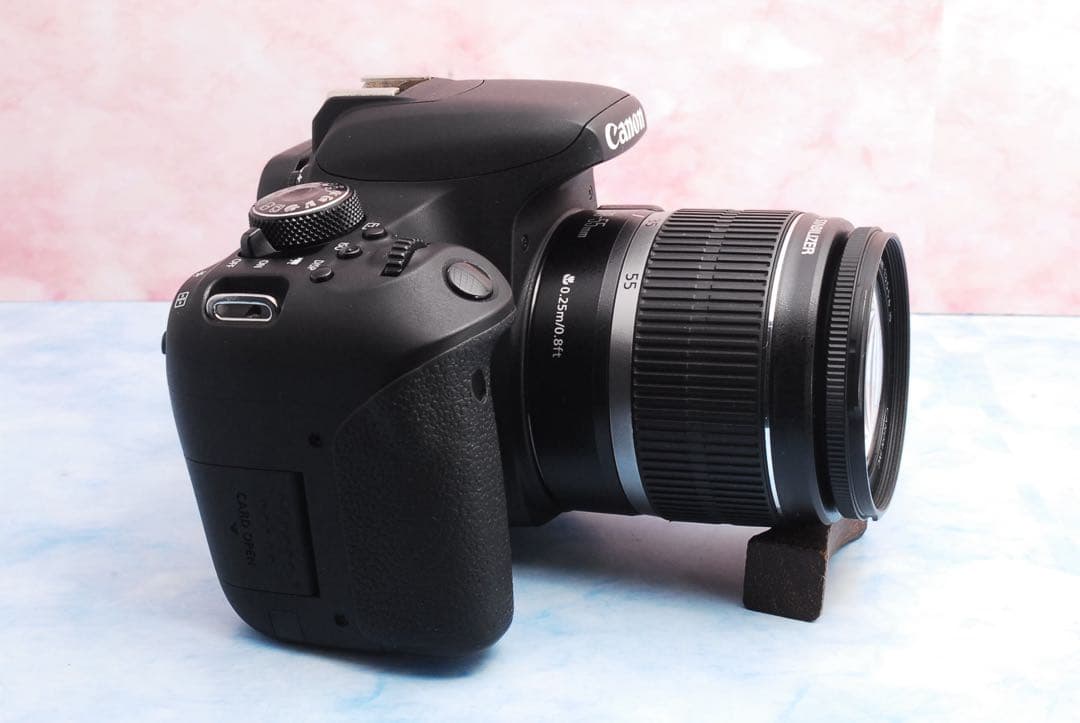 Canon Kiss X9i☆Wレンズ☆一眼レフカメラ☆持ち運び用バッグ付