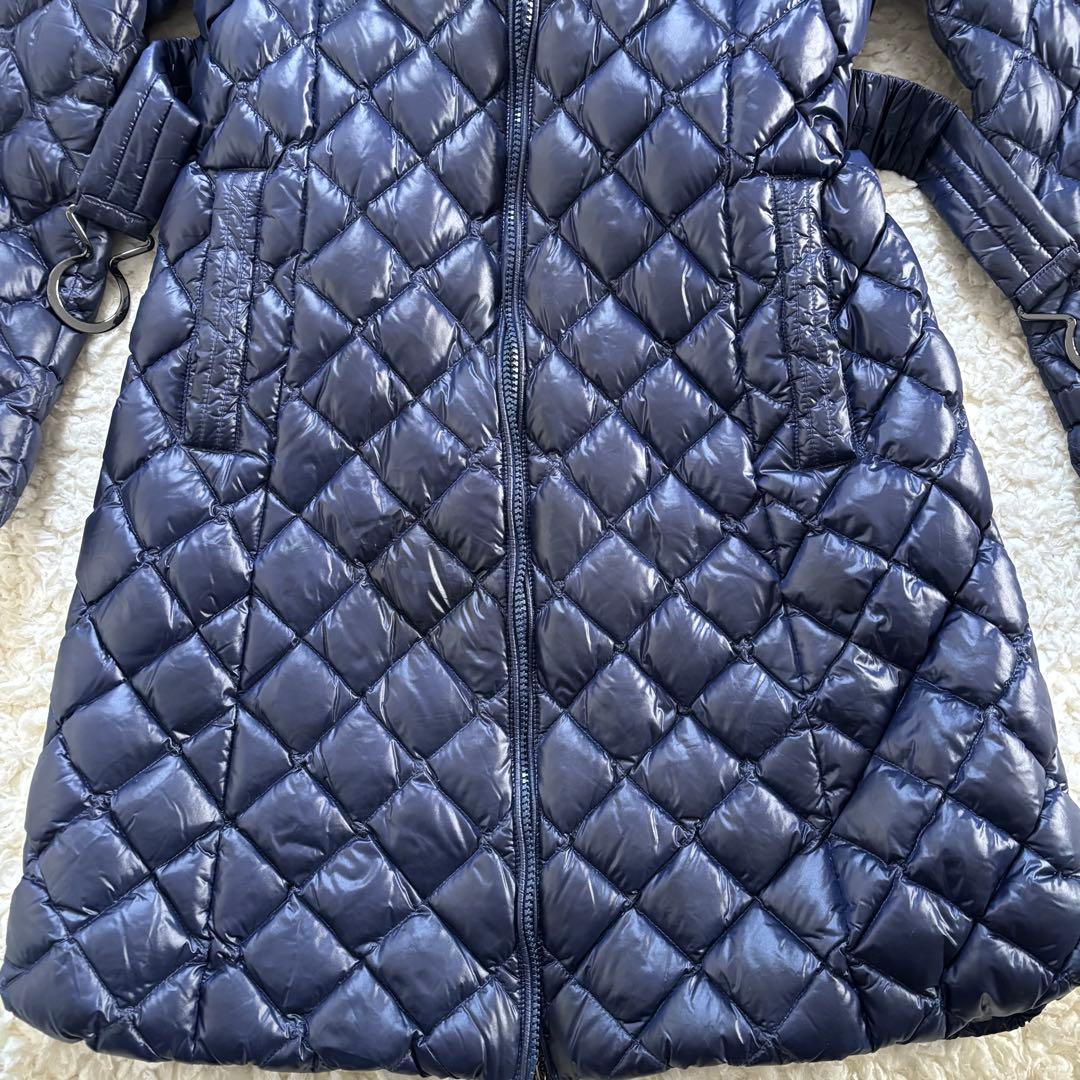 ぱどのん　タトラス ダウンコート 紺　02 Ｍ　ラクーンファー　ベルト