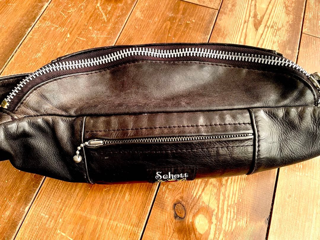 初期　Schott ブラックレザー ボディバッグ　カスタム