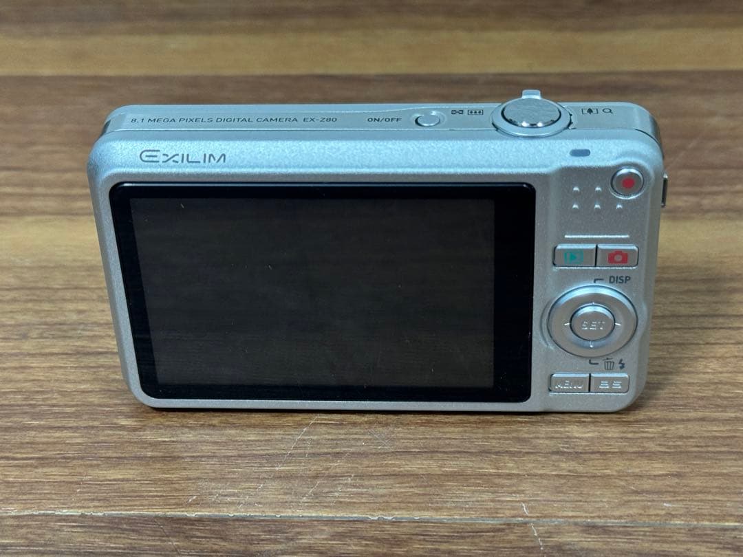 【未使用品】CASIO EXILIM EX-Z80 デジカメ