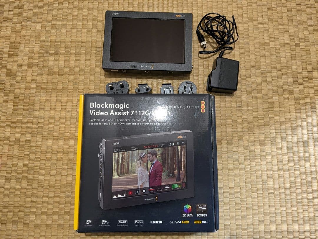 Blackmagic design video assist 7インチ 12G