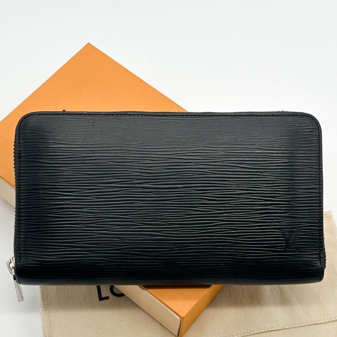 ルイヴィトン ジッピーオーガナイザー エピ ブラック ラウンドファスナー 長財布