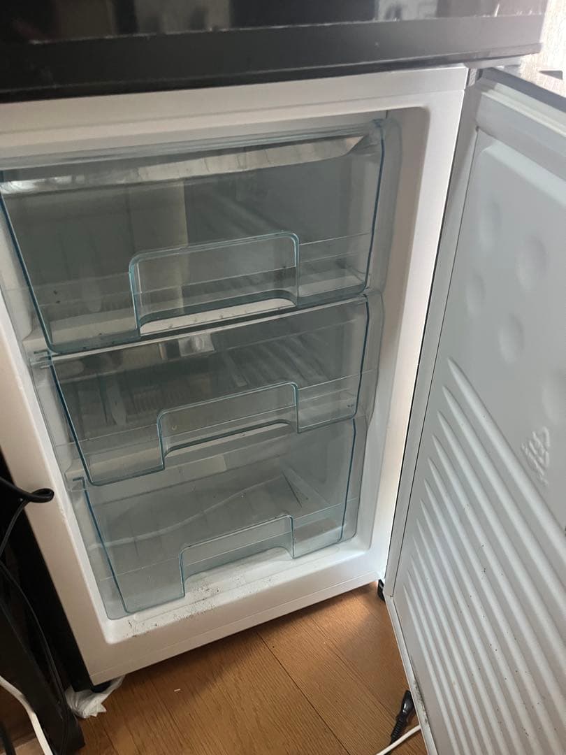 IRIS アイリスオーヤマ　ブラック冷蔵庫 下部冷凍庫タイプ 単身者用