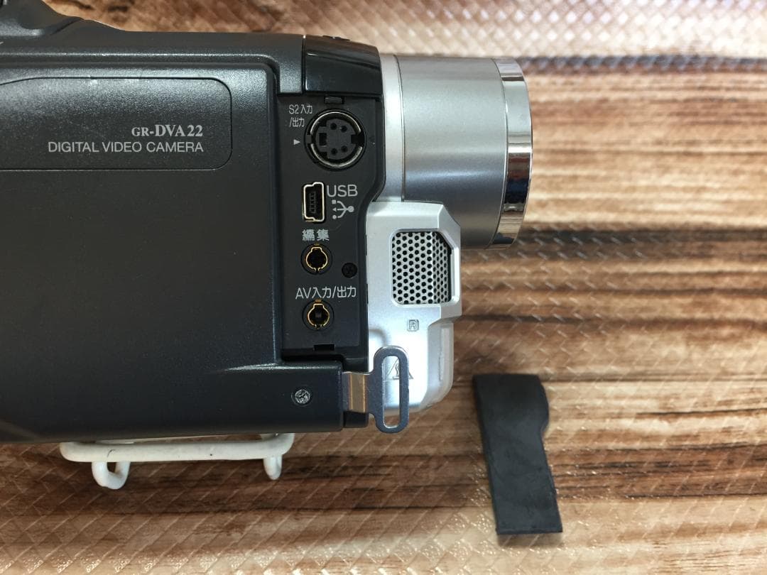 撮影再生ダビングOK　美品　VICTOR　GR-DVA22K　付属品有　大画面