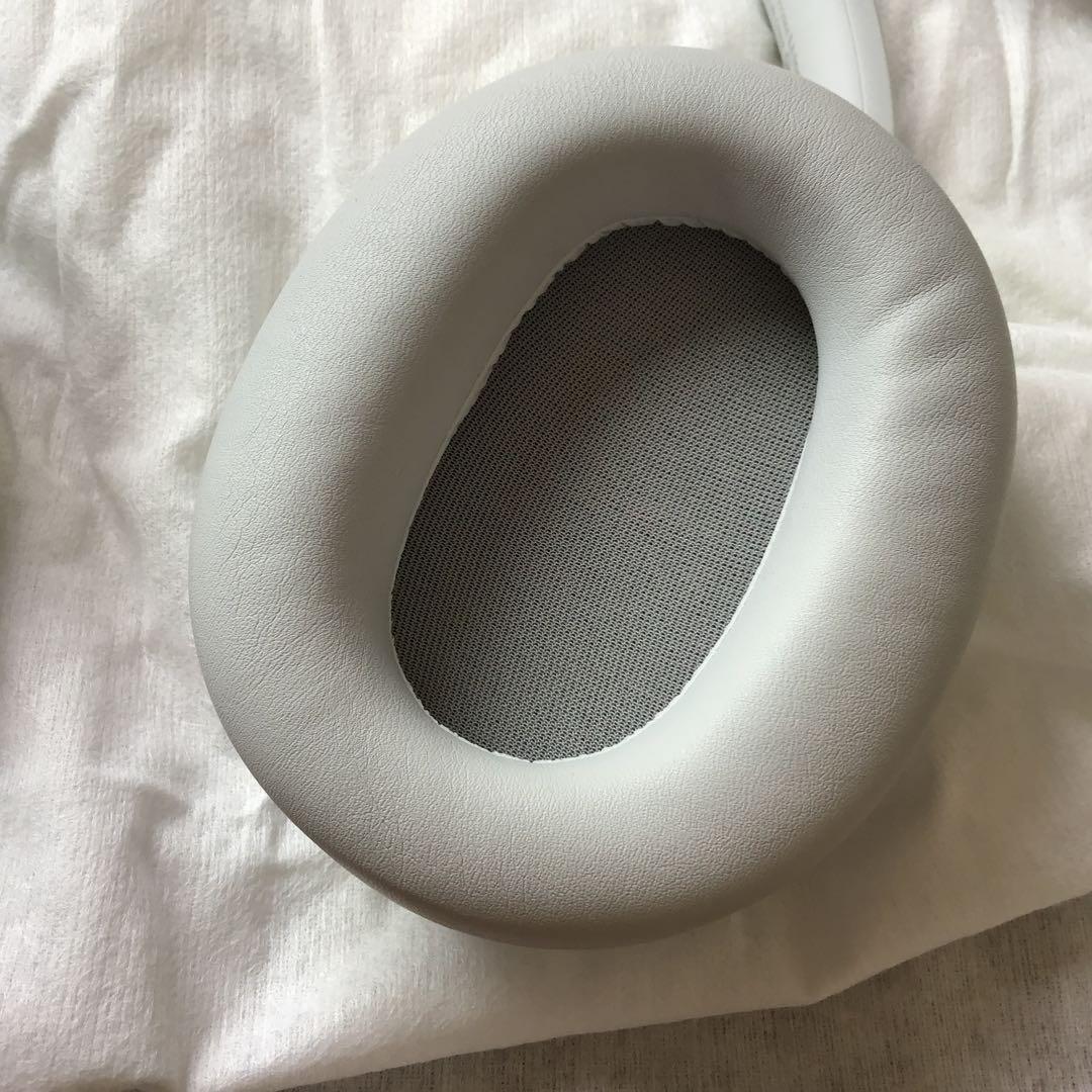 SONY WH-CH720N ワイヤレスヘッドホン ホワイト ほぼ新品です