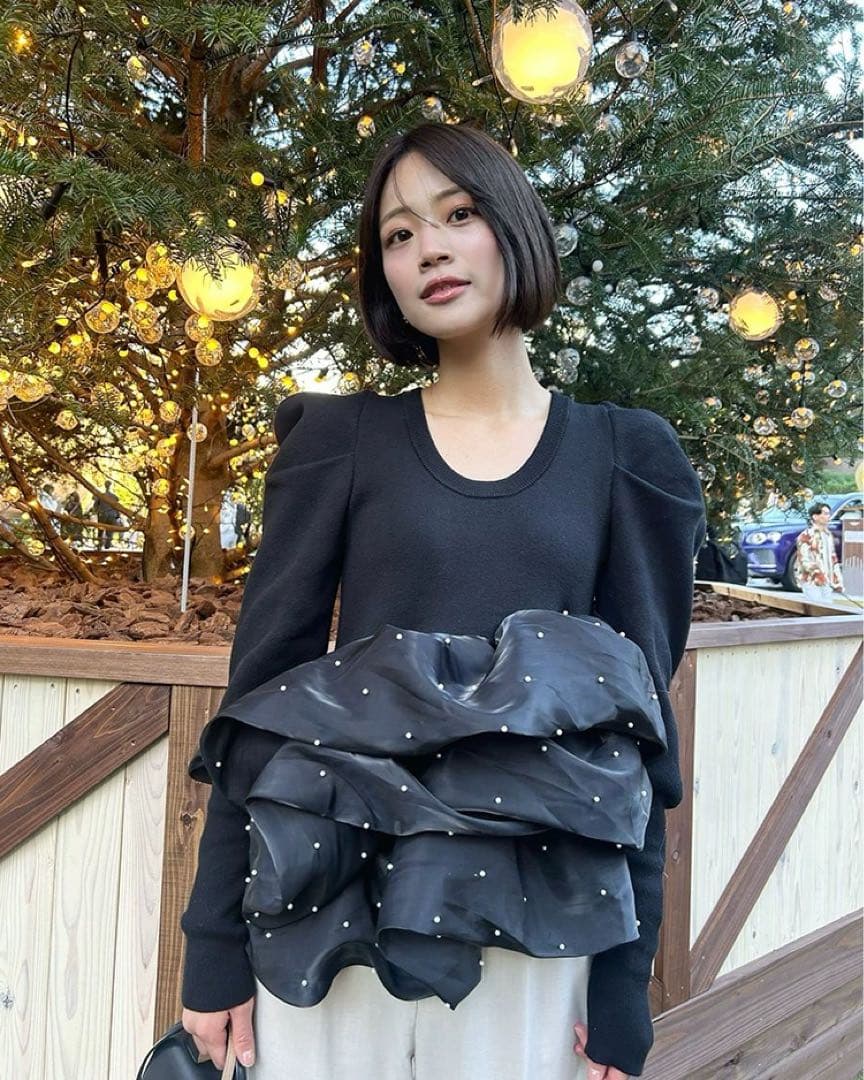 bibiy AMELIE PEPURAMU KNIT ブラック