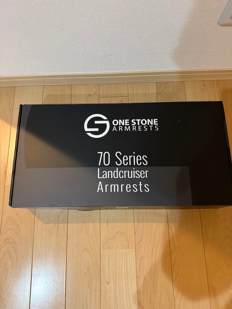 one stone アームレスト　ブラック　再再販ランクル70 タンブラーセット